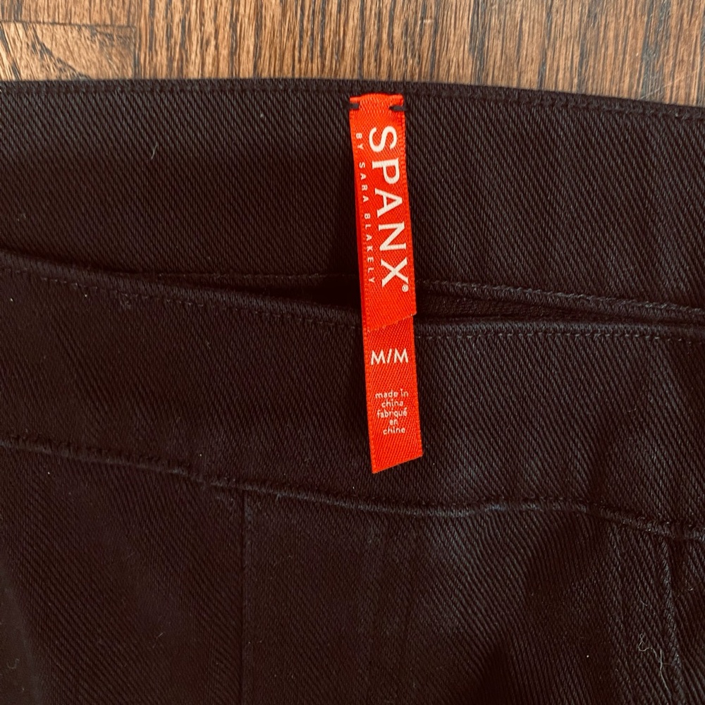 SPANX Black High-Rise Pants - Picture 2 of 3